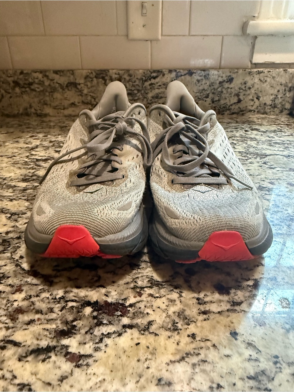 Hoka Clifton 8 Running Shoes Women’s 7 - Picture 2 of 11